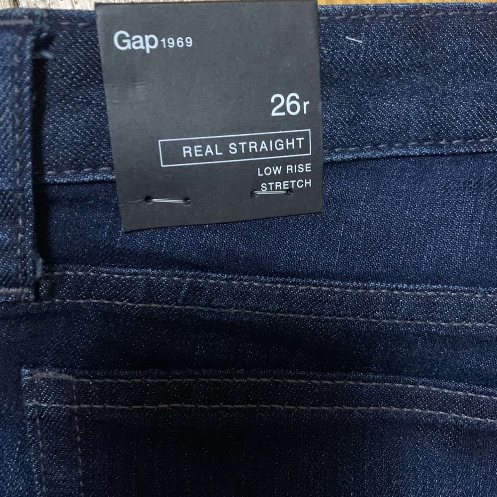 Gap real straight jeans 26r